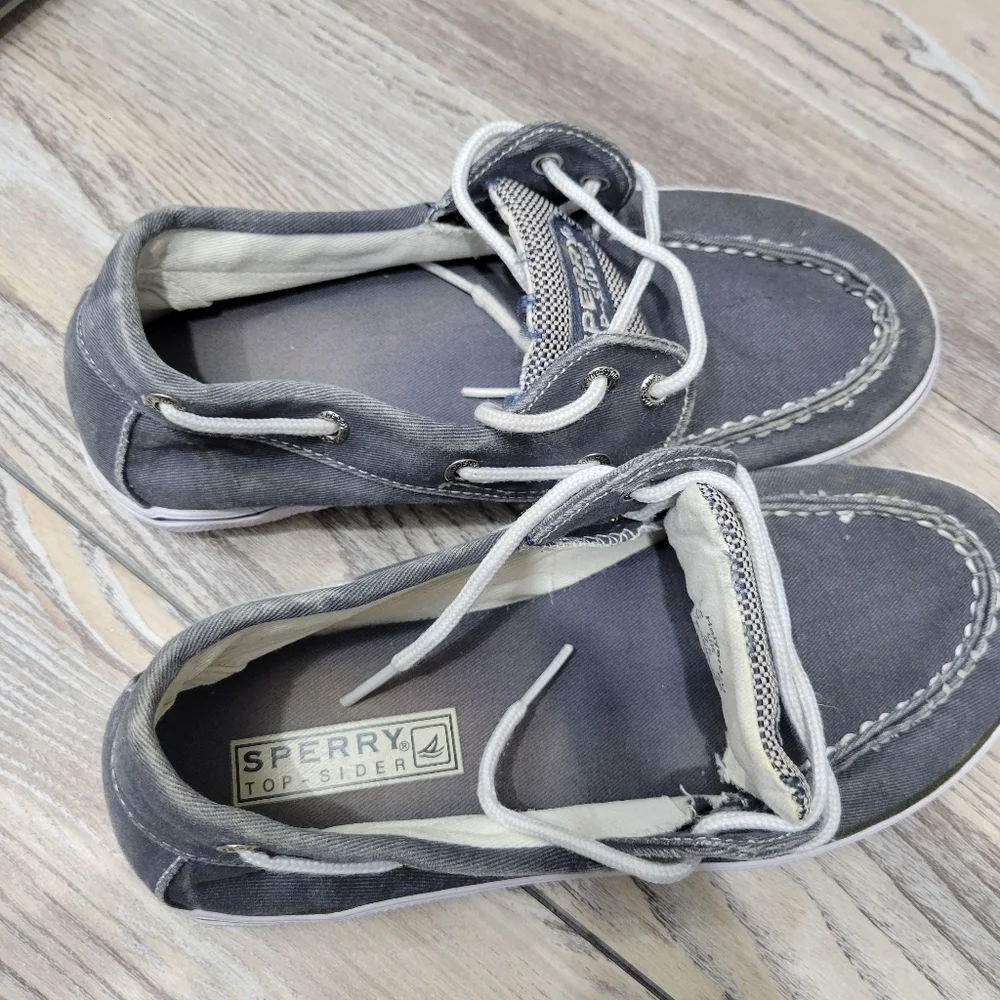 Sperry Halyard 2-Eye canvas boat shoes Boys Size 3 M Gray